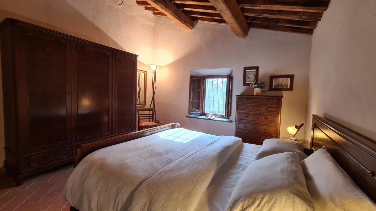 Podere La Zinzinina - Villa Intera モンテカティーニ・ヴァル・ディ・チェーチナ エクステリア 写真